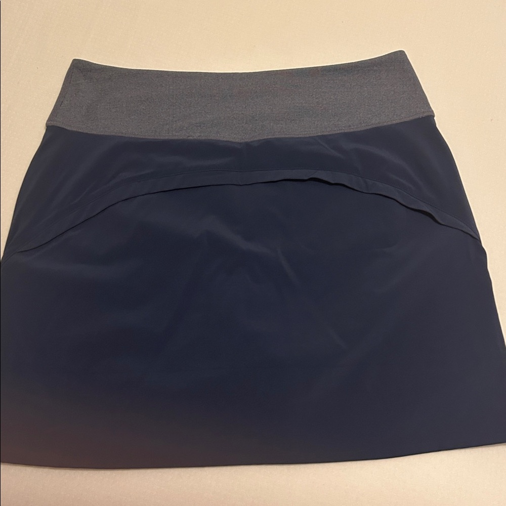 Zero Restriction Blue and Gray Skort - Picture 3 of 6